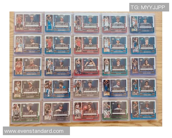 欧文足球球星卡市场价值分析及收藏潜力评估 欧文足球球星卡市场价值分析及收藏潜力评估