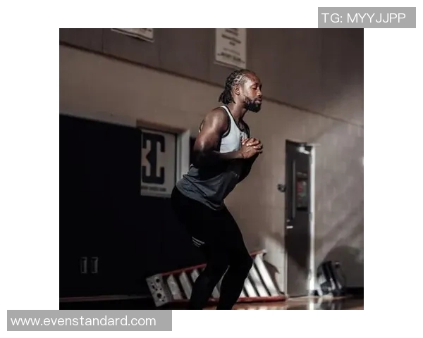 足球明星女友炫富角色由谁出演揭秘演技与现实生活中的差异 足球明星女友炫富角色由谁出演揭秘演技与现实生活中的差异