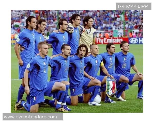 八位传奇足球球星高清合成图 展现不同时代的足球魅力与风采